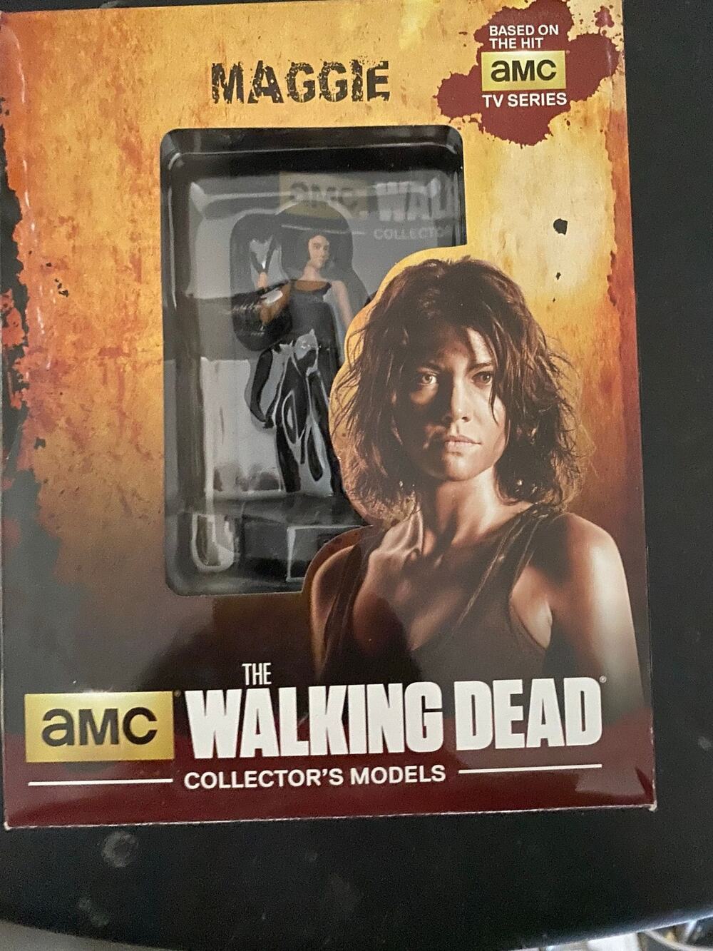 Wlaking Dead Maggie Auction Figure New in Box